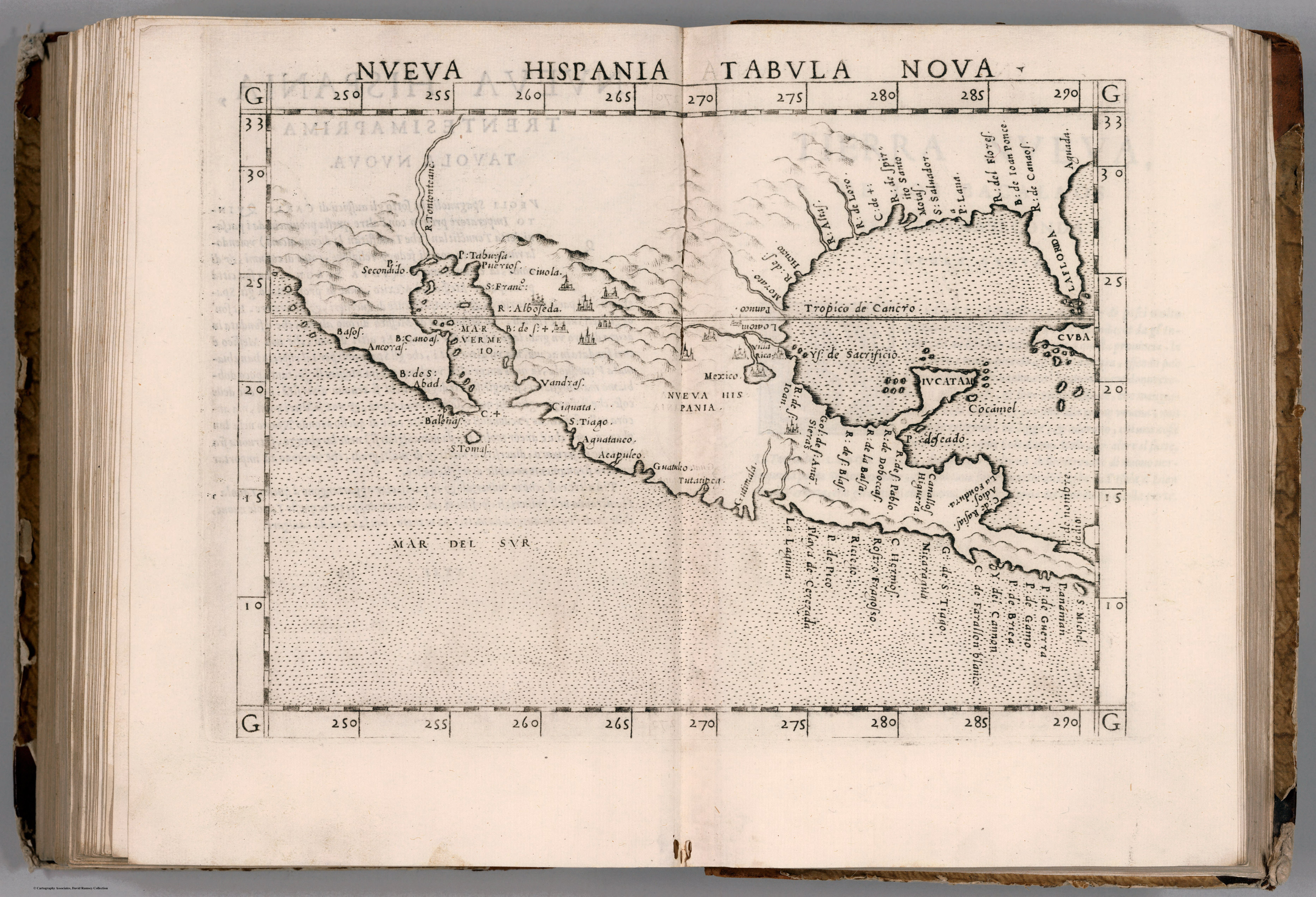 1561年的南美、北美地图。16世纪西班牙海外扩张，目的并非寻找空旷土地安置本国过剩人口，而是寻觅富庶区域开展贸易，同时实施掠夺与征服。墨西哥北部如加利福尼亚一带，土著人口稀疏，对西班牙征服者缺乏吸引力；而中美洲、随后的秘鲁地区，分布着人口稠密、拥有成熟文明的土著族群，因此成为西班牙最 ​