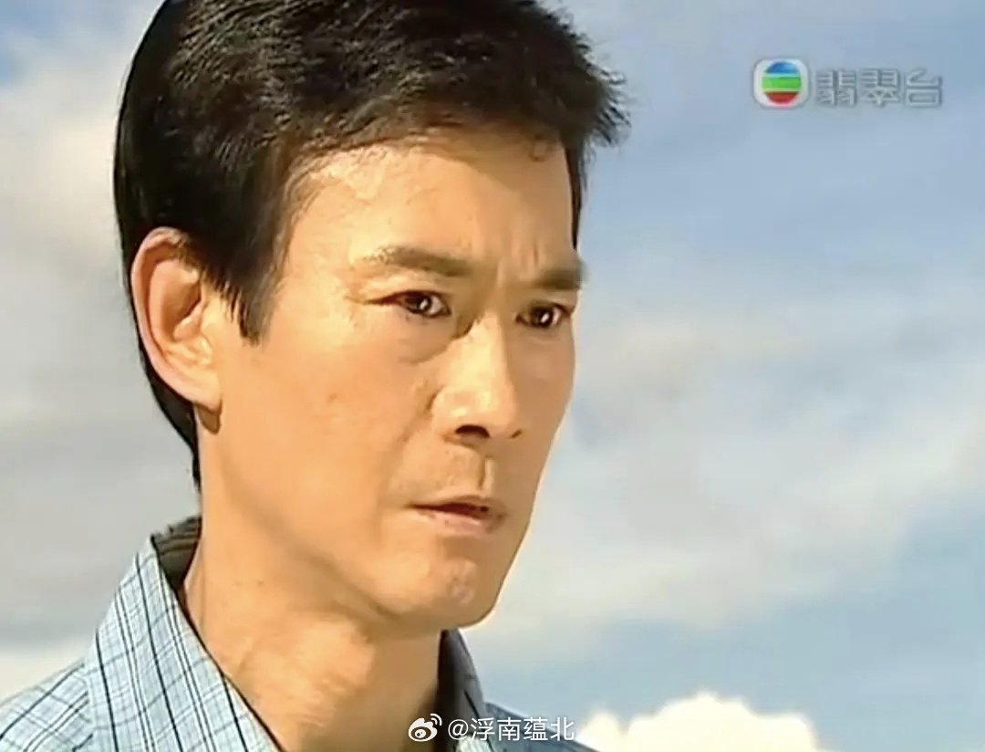 【港片】《红杏劫》2004

邓萃雯 郑少秋 唐文龙

#电影##邓萃雯##郑少秋# ​