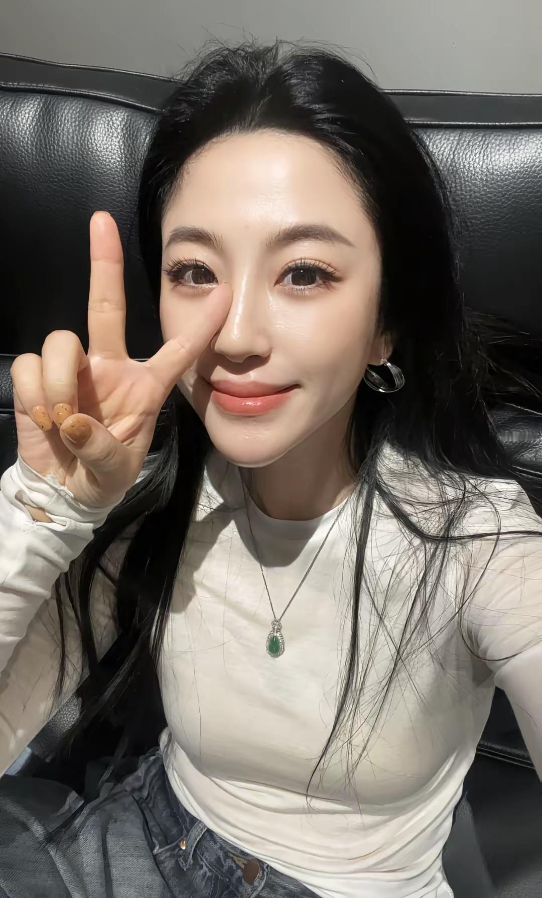 情绪稳定是一个人的顶级修养！你淡淡的，就会顺顺的