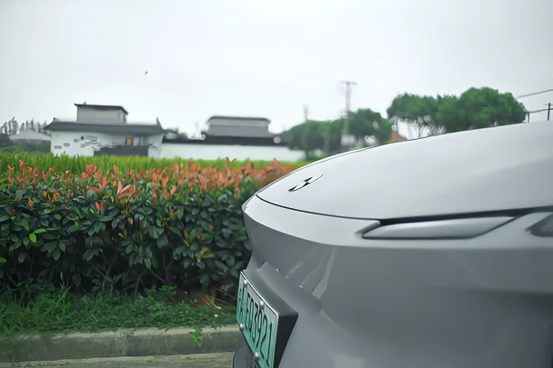 去上海的农村拍车，这次会是不一样的体验吗？#秋意浓 #日常分享 #拍车 #蔚来 #蔚来EC6