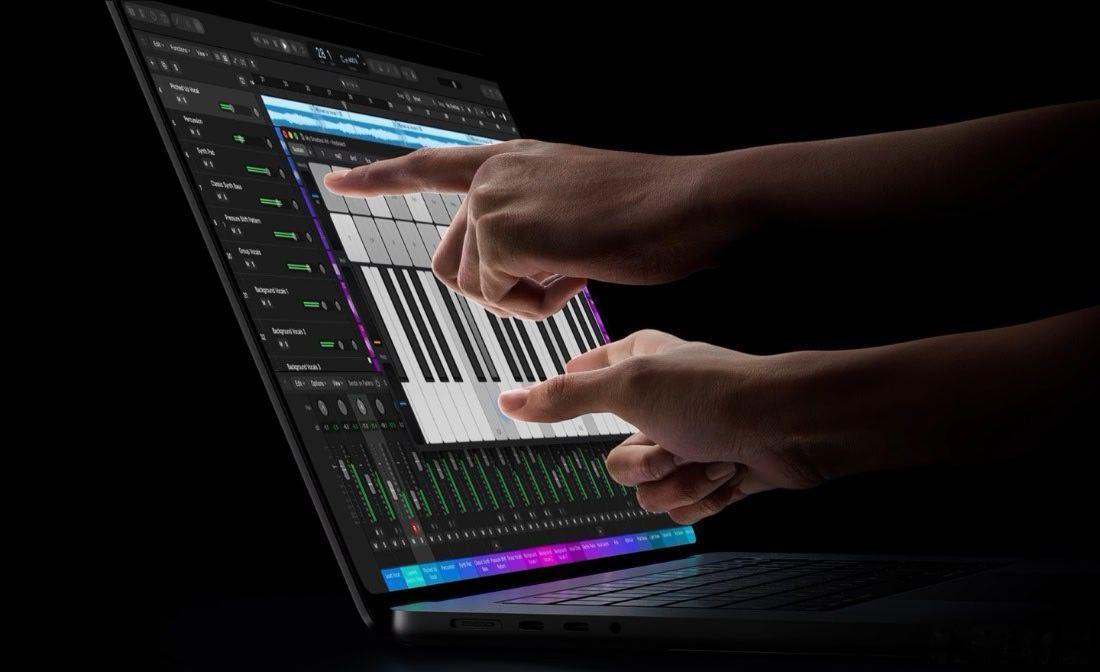 苹果新款 MacBook Pro 支持关闭触控，用户可在系统设置的“辅助功能”中关掉触控，此后屏幕将不再响应手指触控，但键盘和触控板依然可用。除此之外苹果还带来了新版缩放功能，用户可通过捏合手势放大界面的部分区域。 ​