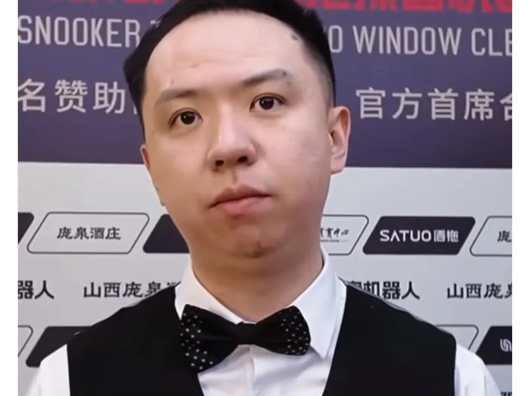 肖国栋:丁俊晖给我们提供了非常好的训练场所，他每年都在亏损！

近日肖国栋接受采访谈丁俊晖，他表示:“丁俊晖还在前16，他的技术水平没有任何下降，还是很有竞争力。如果好好做调整，今年还是能回来的。晖哥给中国斯诺克整个台球行业做出了巨大的贡献，没有他斯诺克项目也不会像现在这样蓬勃发展。”

肖国栋还表