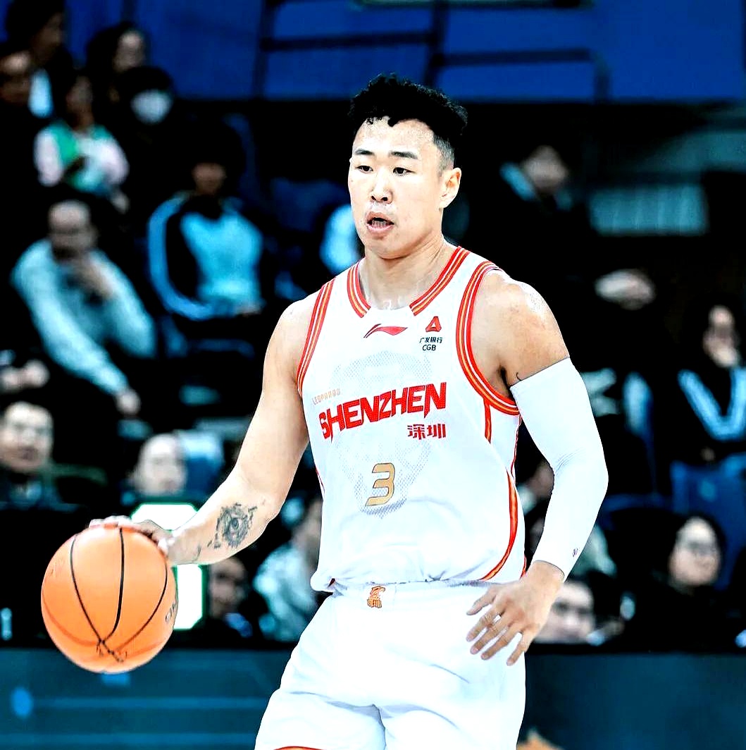 CBA常规赛一打完，国家队这五个主力位置，我看是没悬念了。    贺希...