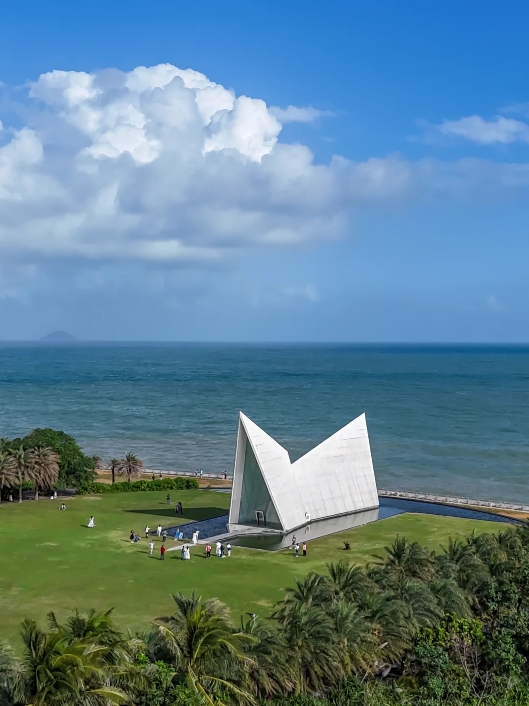 万宁🌊｜去完后劲怎么比失恋💔还大