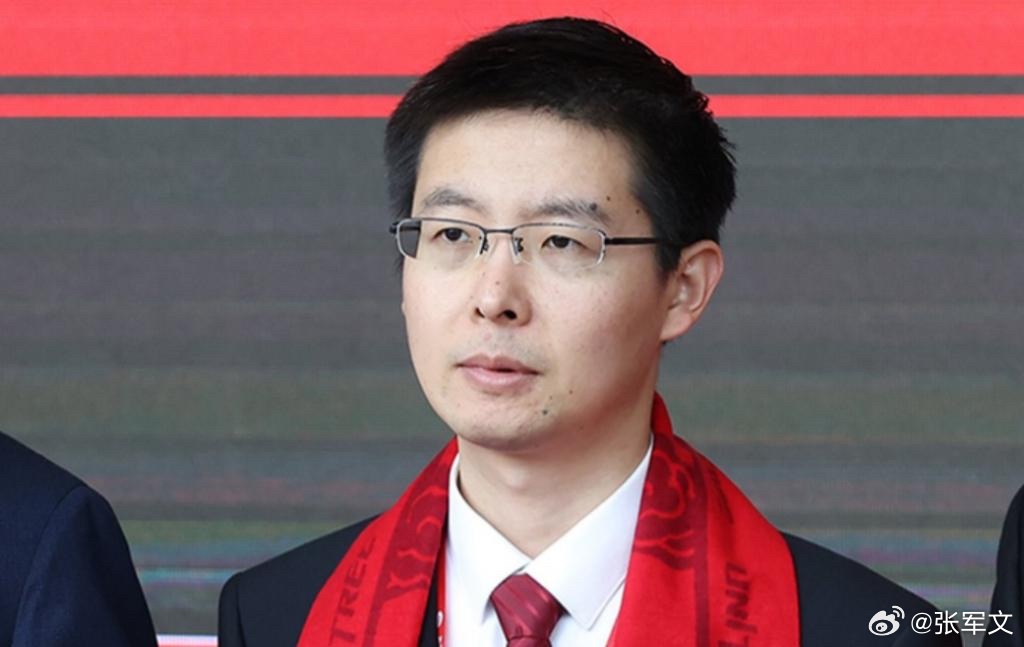 宇树科技研发费用不及牧原养猪经费，与其说是一份令人错愕的财务对比，不如看作是一次行业价值锚点的秩序重构。

当公众习惯于用绝对投入规模来衡量“硬科技”成色时，这背后的逻辑非常清晰：具身智能行业正处于从实验室走向量产的早期阶段，其研发重心在于核心算法的突破与硬件原型的快速迭代，而非传 ​