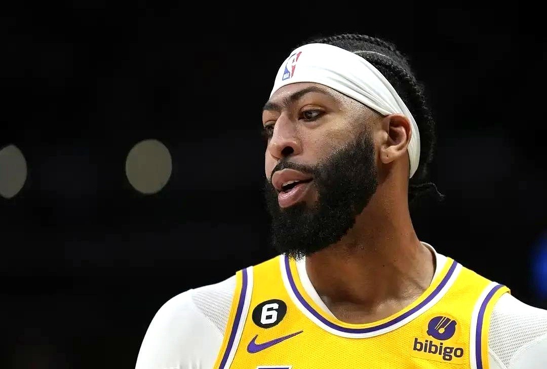 湖人拿安东尼·戴维斯换卢卡·东契奇，当初这笔交易让不少球迷直呼看不懂。...