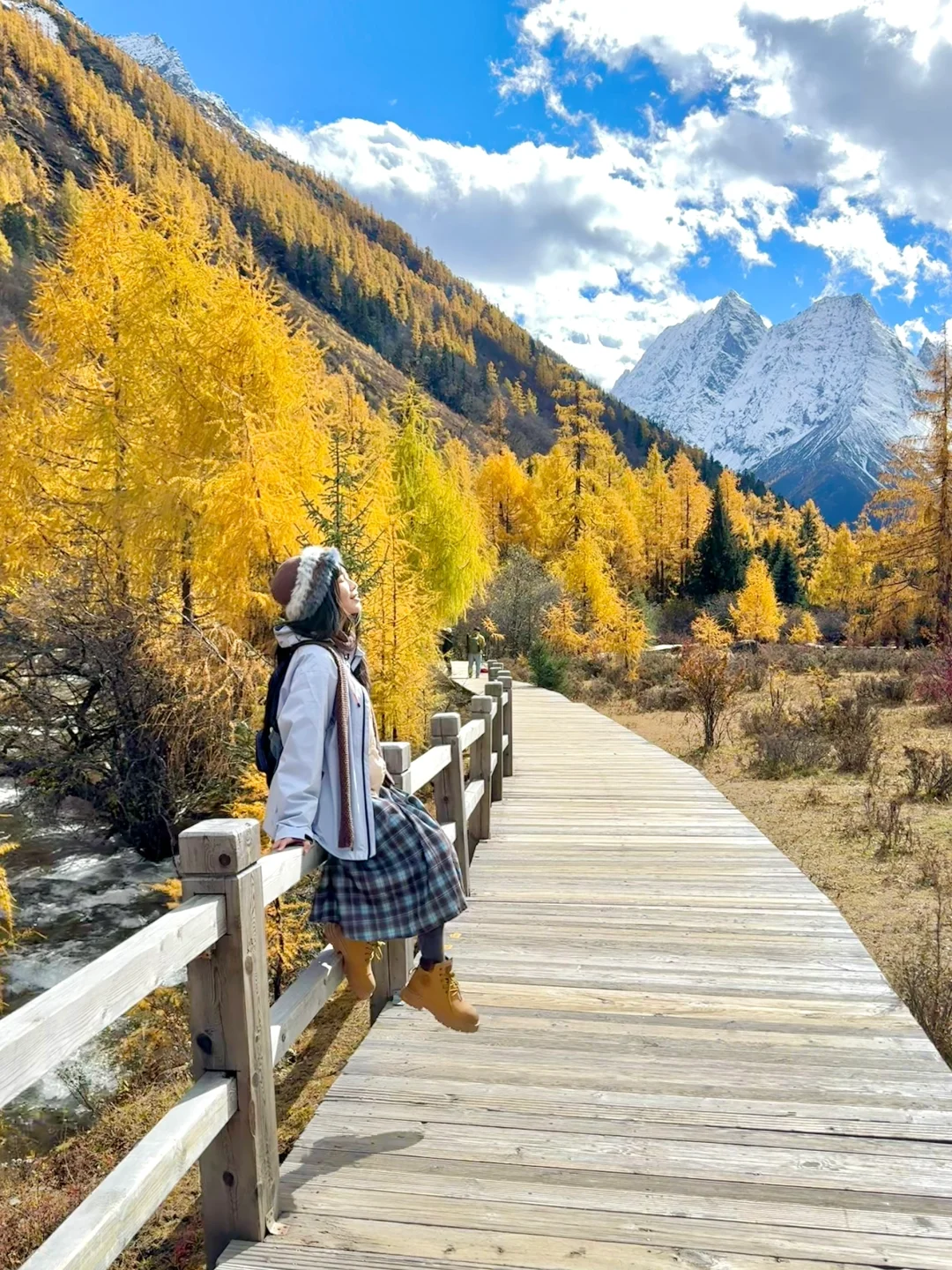 Live图📱晴空飘雪的四姑娘山，真的美到失语