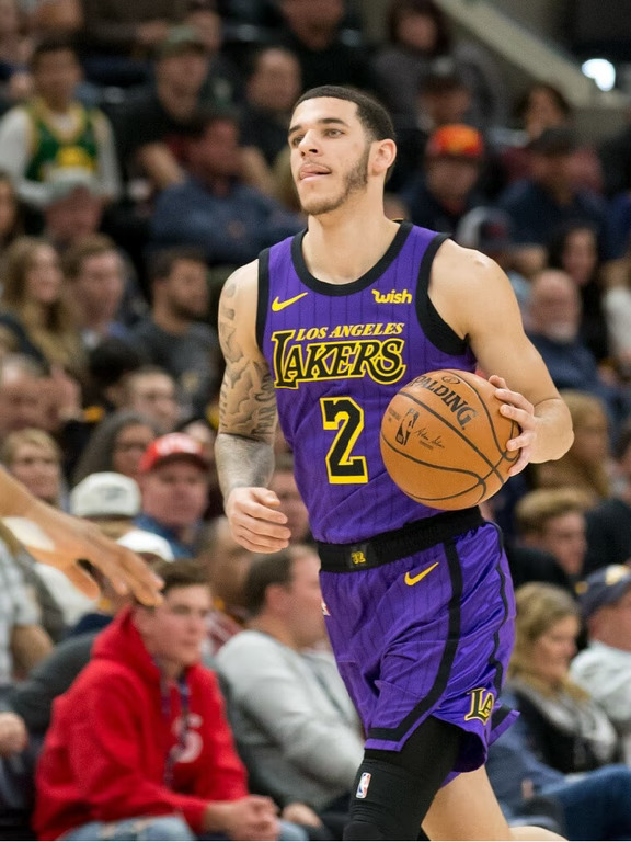 球哥被传退役，本人回应辟谣：等NBA的召唤