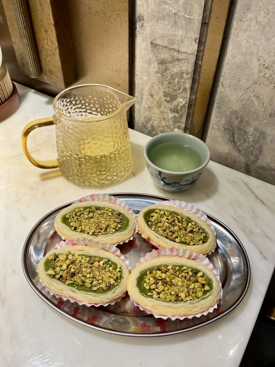 分享广州吃到开心果蛋挞