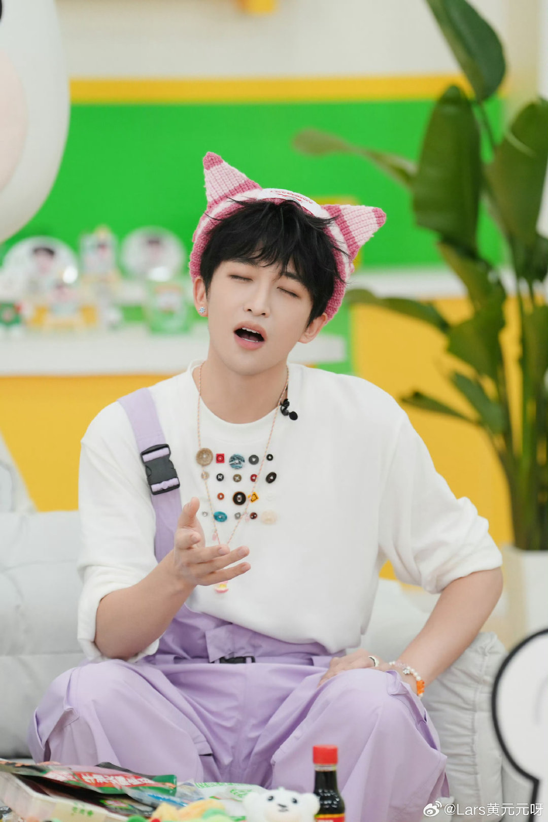 #黄子弘凡[超话]# 是我家萌萌的妙脆角呀~[哇][哇]#黄子弘凡数到三##黄子弘凡# ​