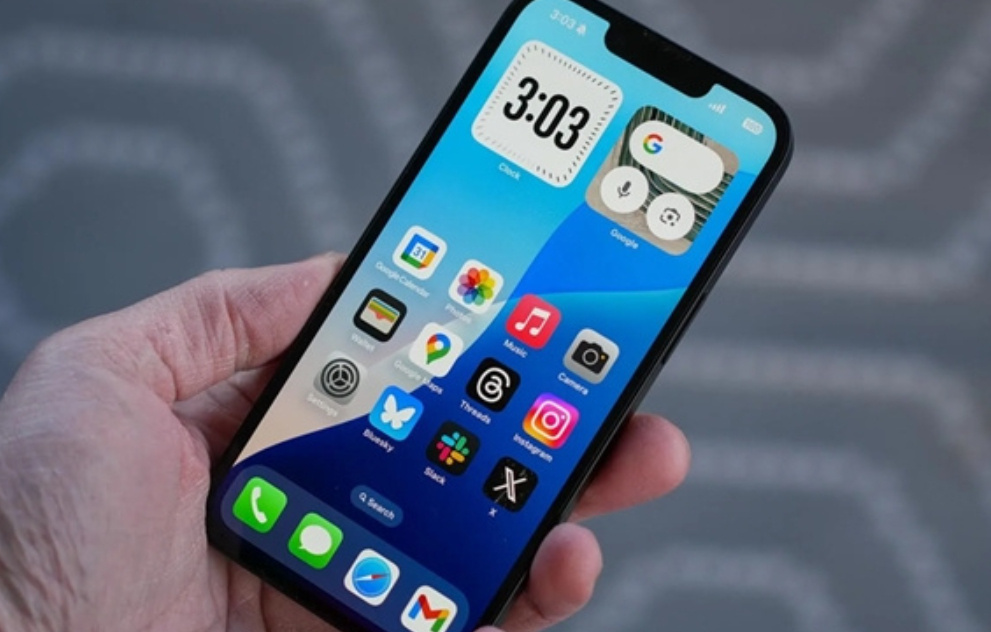 【 📱爆料 WWDC6 月 9 日发布 iOS27，iPhone11...