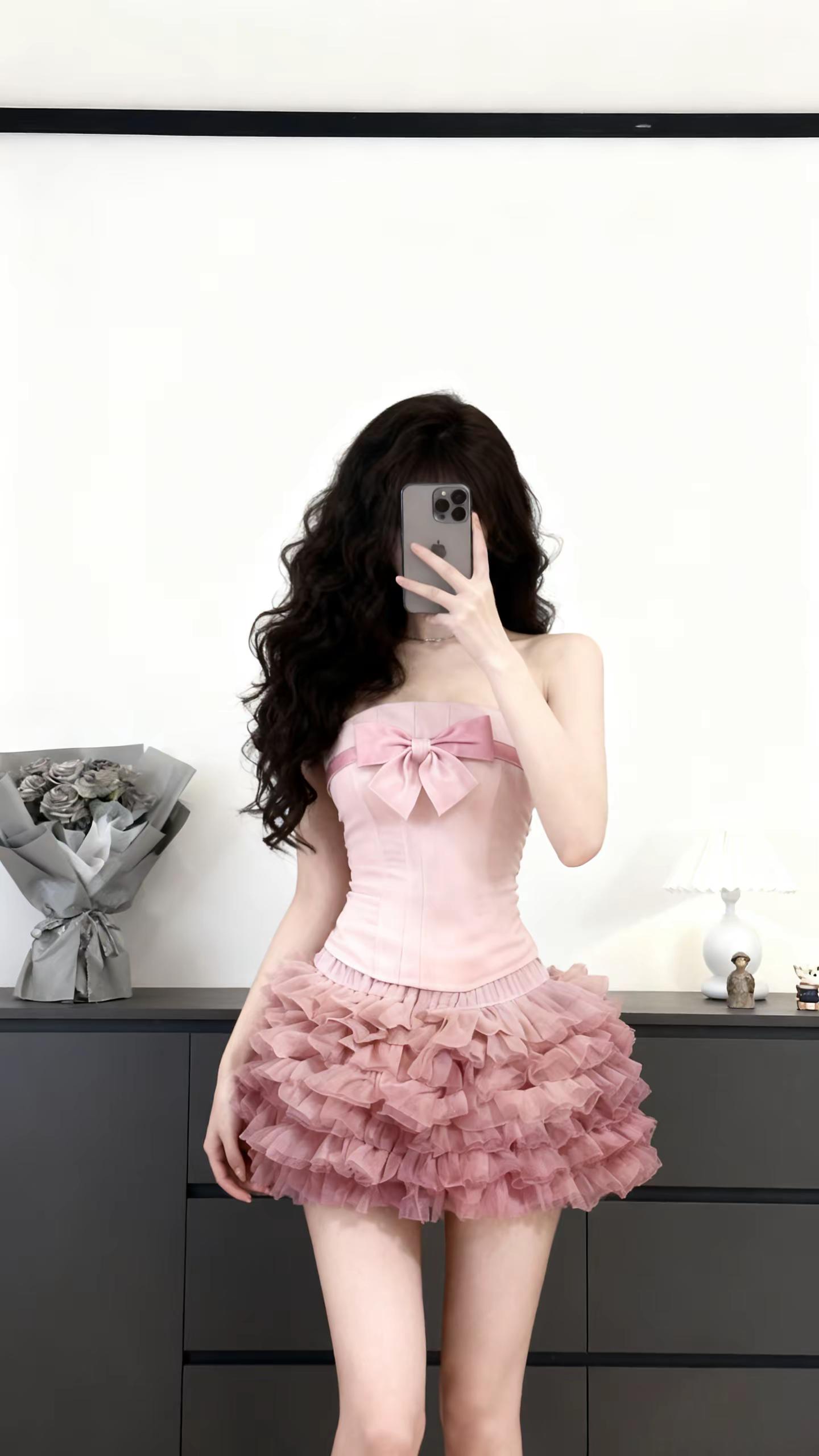 <p>甜妹穿搭 纯欲天花板 辣妹穿搭 <!--{img:0}--><!...