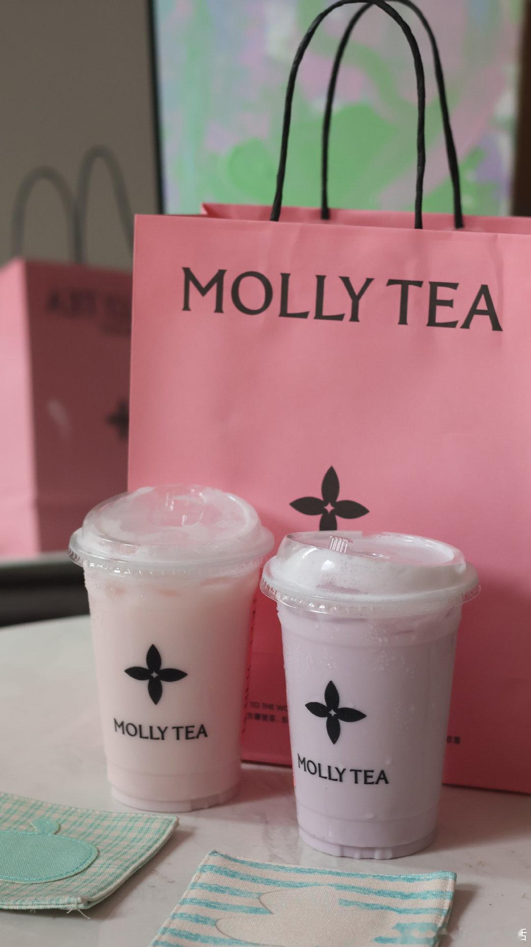 #茉莉奶白爆单店员劝退消费者#但是真的很香呀[允悲][允悲][允悲]反正我是买到了的哈哈哈哈哈哈 ​