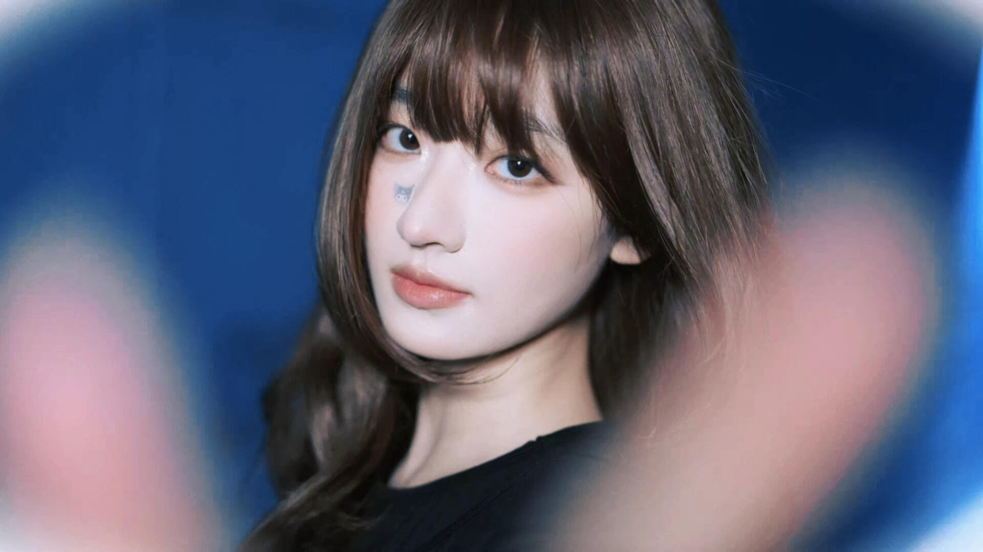 #杨雨潼[超话]##杨雨潼白鹤淮##杨雨潼项海葵# 

全世界的水都会重逢，北冰洋与尼罗河会在湿云中交融。
#原来田曦薇扇的是杨雨潼# 
​