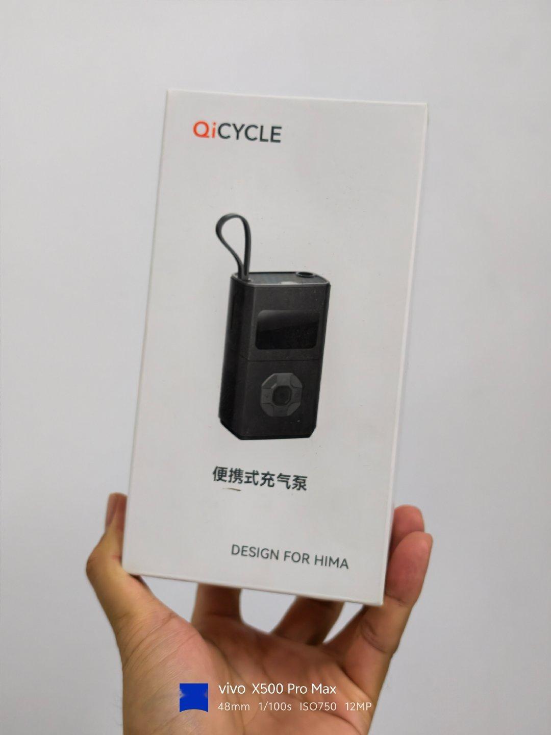 粉丝点赞即可，送个好东西，什么都能充的鸿蒙智行大功率充电泵[馋嘴]  ​ ​​​​