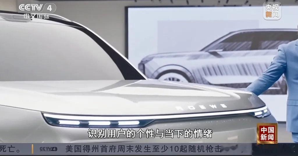 昨晚啃着烤串看东决，骑士领先那会儿我都想关电视了，结果布伦森硬是给拽了...