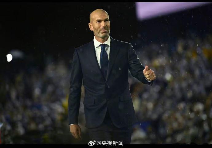 【 德尚自2012年起执教法国队长达14年，率队夺得2018年世界杯冠...