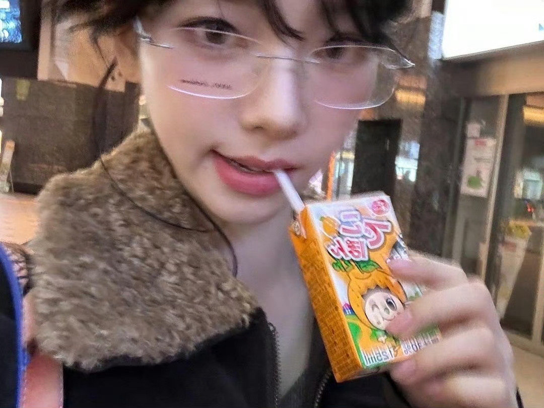 #柳智敏[超话]# 宝宝#karina# ​
