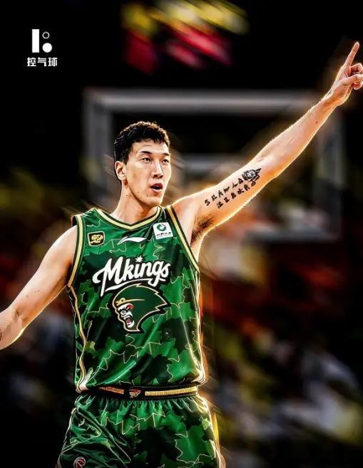 截至目前！CBA休赛季已完成转会8位球员，杜润旺仍未签约同曦。  杜润...