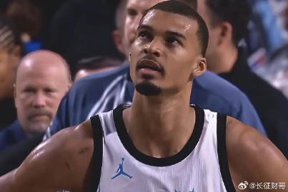 NBA全明星动真格！新星队加时 37-35 绝杀，巴恩斯献制胜三分<b...