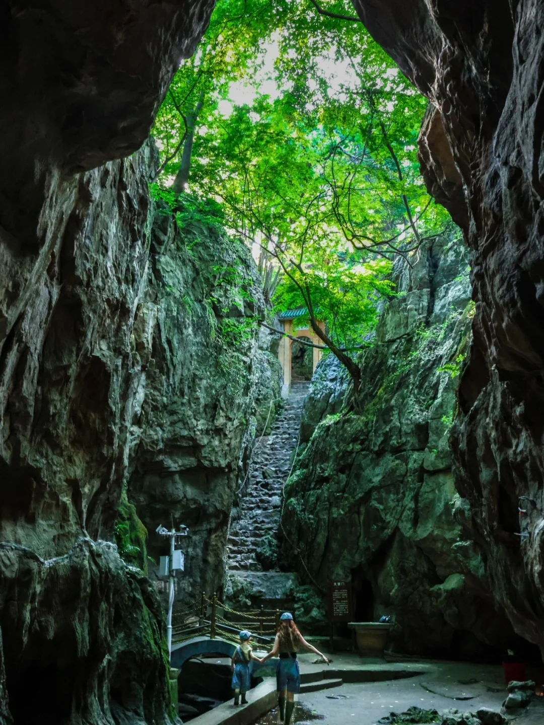 武汉神秘洞穴🌿40min抵达天然溶洞捞鱼虾🐟