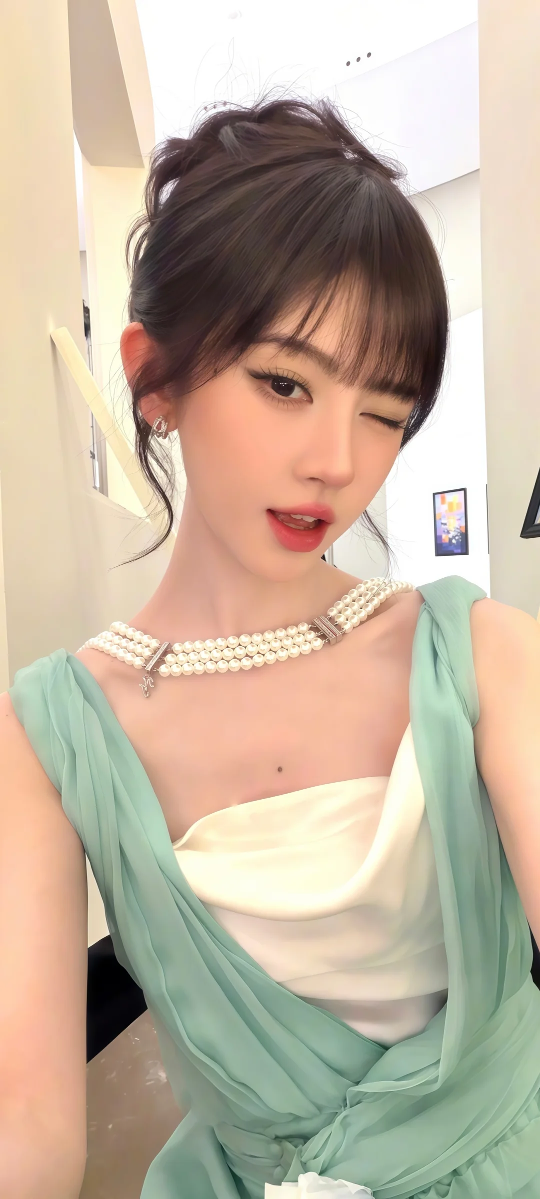 鞠婧祎最新壁纸