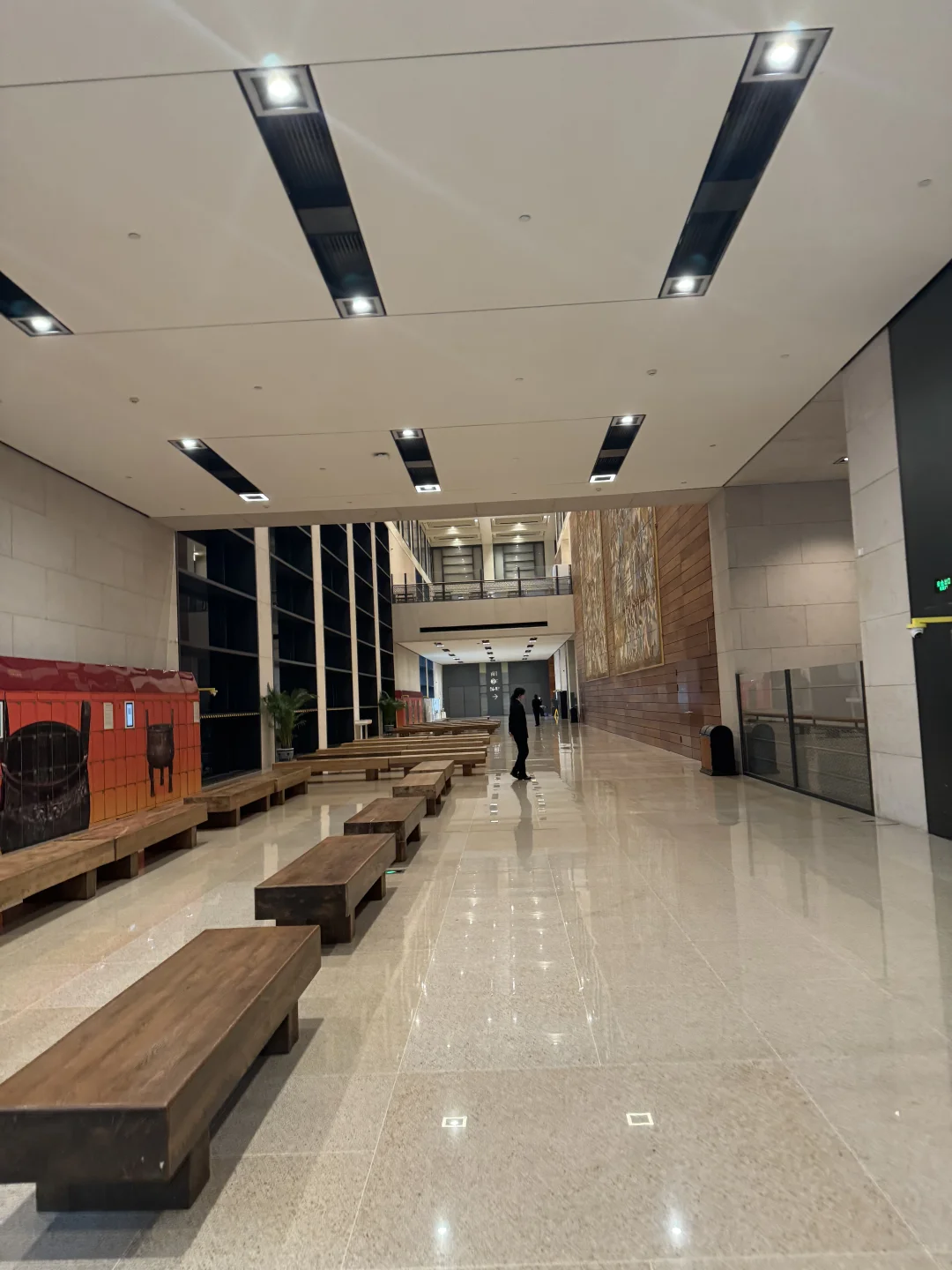 国博都空了，真的没人看了