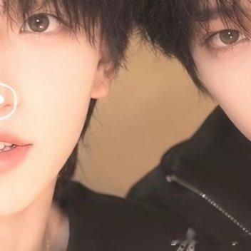 #橹穆[超话]#[卡皮巴拉][兔子] #橹穆# 

8.20【互满20条  带互/回 不带默认路评】如果世界太吵，那橹穆偷偷幸福好不好ʚ ᕱ⑅ᕱ  🩵🩷拜托雪花❄️一定要夹杂着幸福向橹穆涌来₍˄·͈༝·͈˄*₎◞ ̑̑ 恋人呼吸近在咫尺，距离荣耀一步之遥🩵🩷 ​