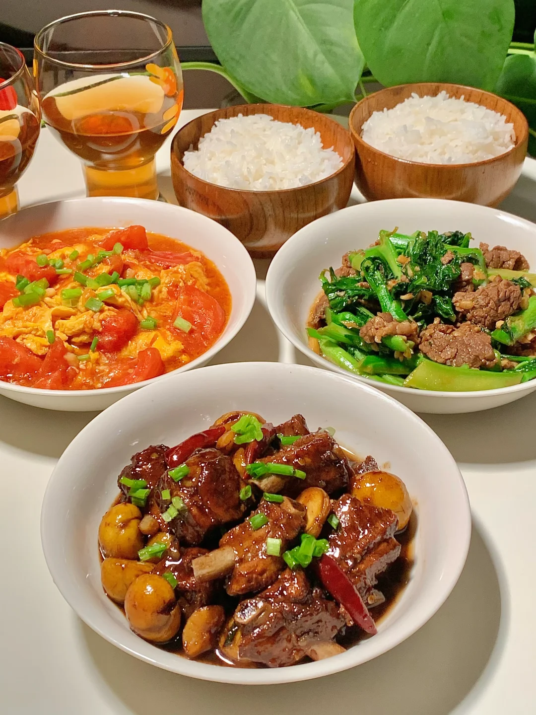 二人食晚餐❣️板栗排骨 芥蓝炒牛肉