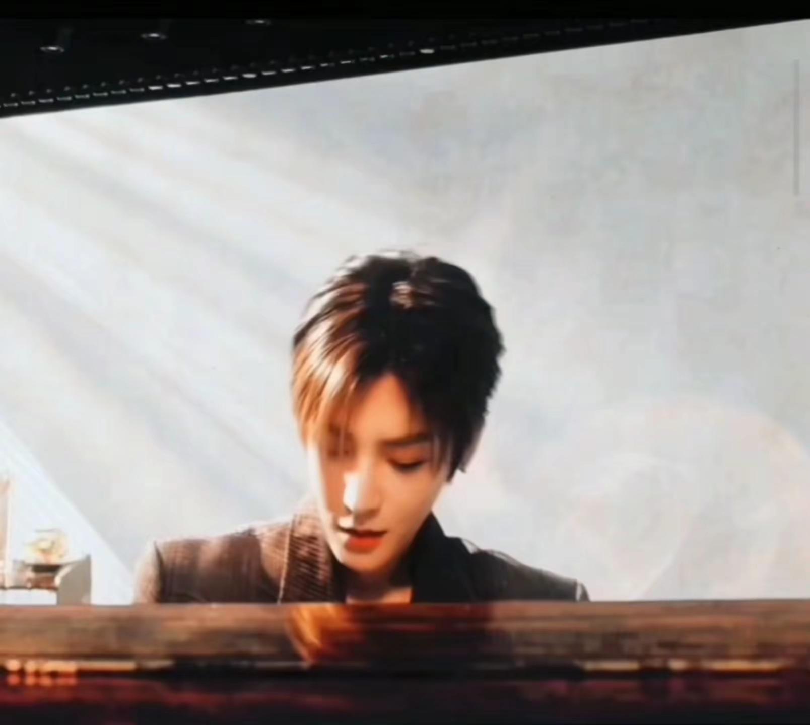 你的存在 让我感觉到世界的美好侯明昊 属于我们的 侯明昊演唱会