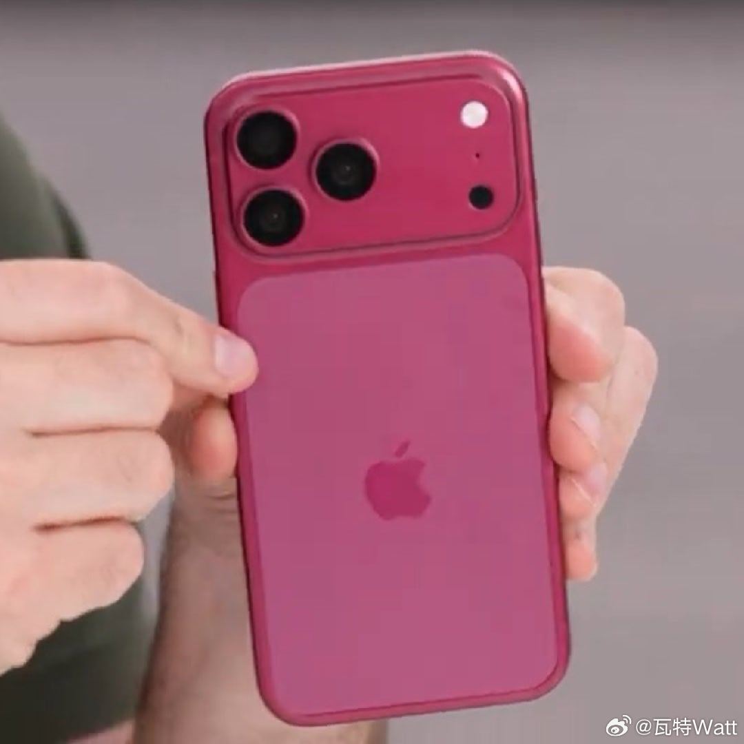 辟谣：小米18 Fold和小米平板9 Pro Max主打酒红色，绝对不是因为iPhone18 Pro会用酒红色哈[爱你] ​