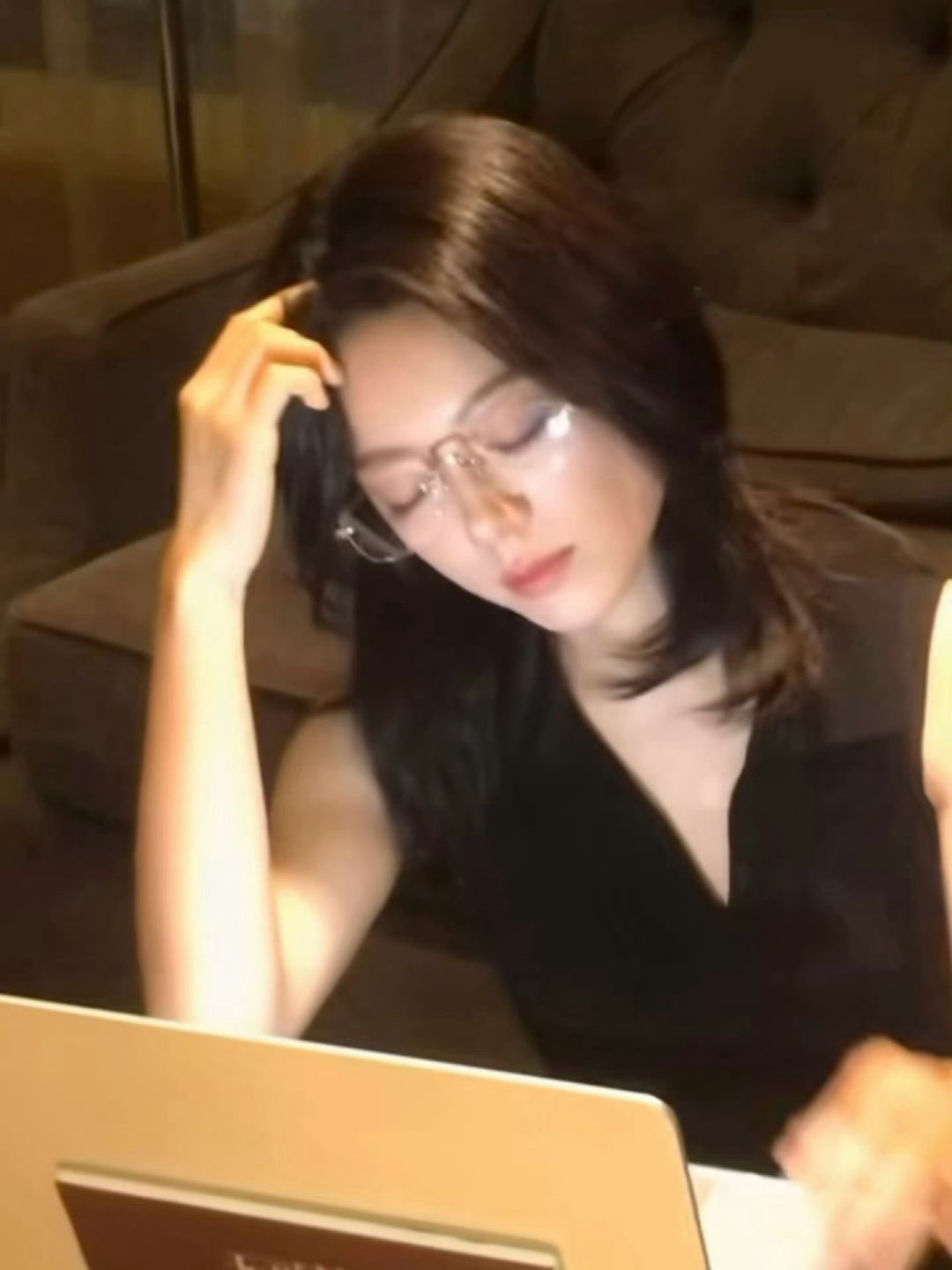 我家萌迟美迟魅迟来也

带#无可替代定档0928##赵今麦徐迟#🧱抽两个👖会员（不折现直接充你号上 如果有vip我再报销）

会员28号开播开  xcx或者sjs
骂过麦儿的别来会查主页 ​