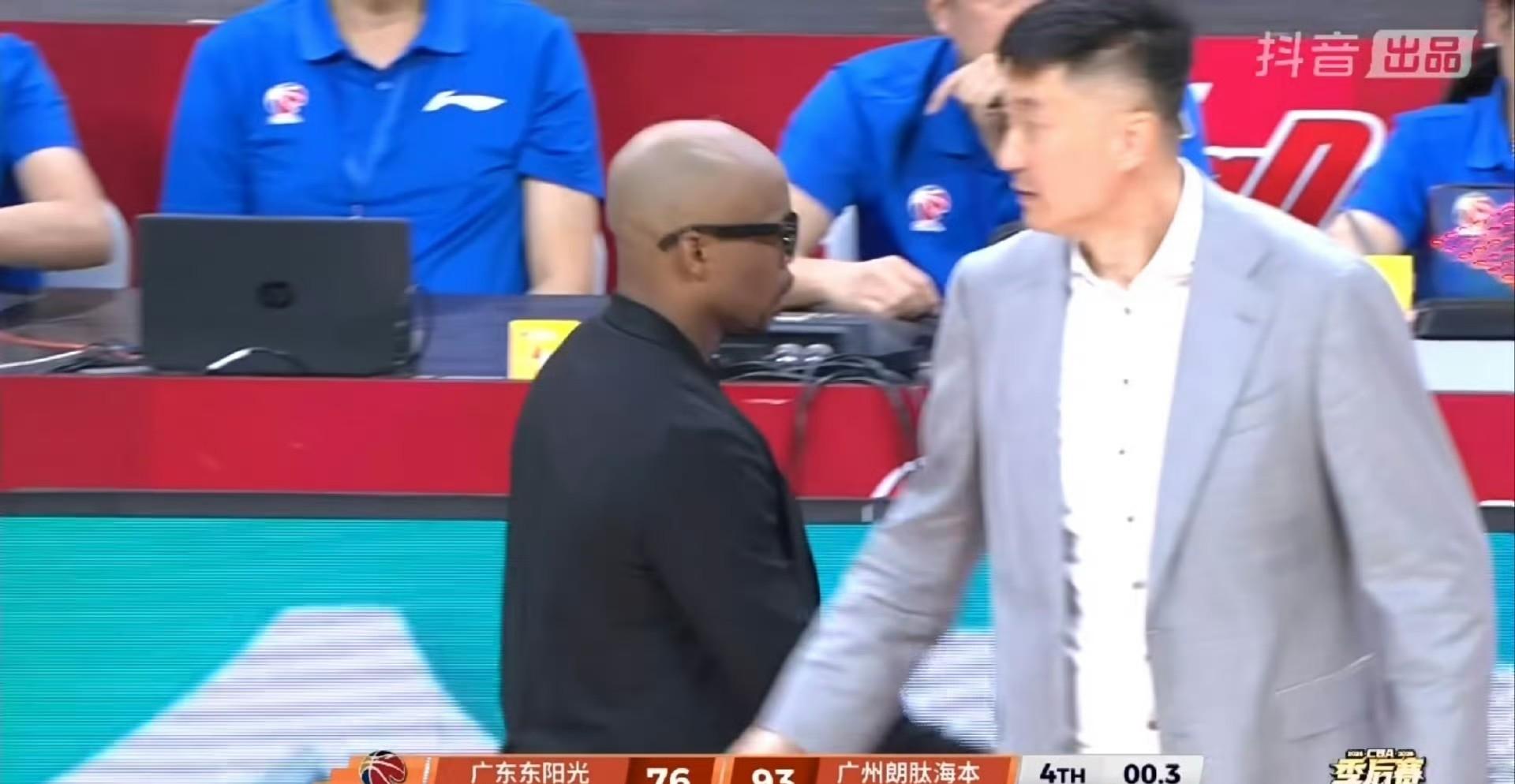 广东宏远附加赛输G1，最开心的不是广州，而是八进四对手北京队，我认为论...