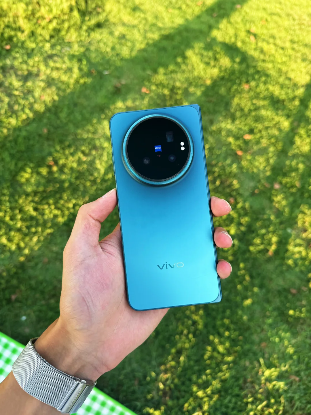 这还有王法吗？
vivoXFold6用了两个月多才发现
这简直就是一个手机加平板