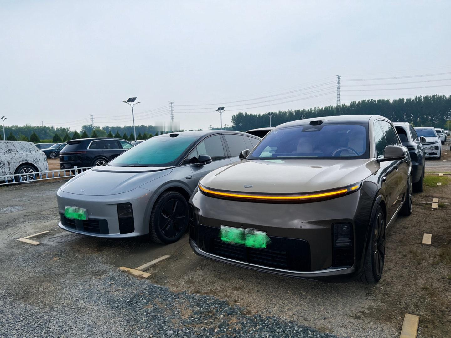 接下来一周深度体验一下理想L9 Livis🫡

#理想汽车#  ​