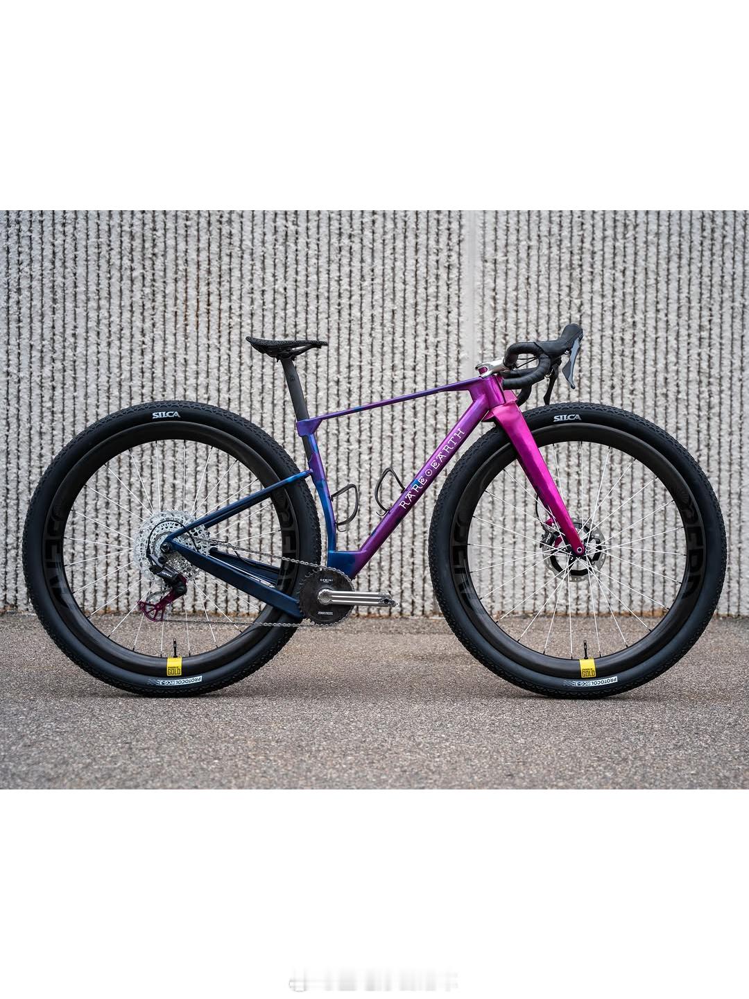 rareearth cycle
​32er初期，百家齐放，几何尝试，脑洞大开，盛世！ ​