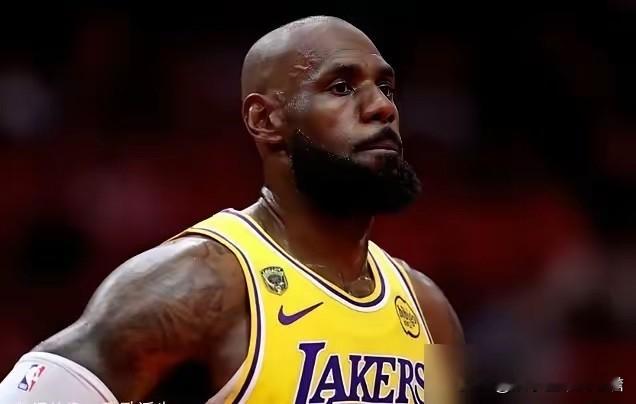 詹姆斯能否追上乔丹成为篮球历史第一人，这一直是球迷热议的话题。乔丹有6...