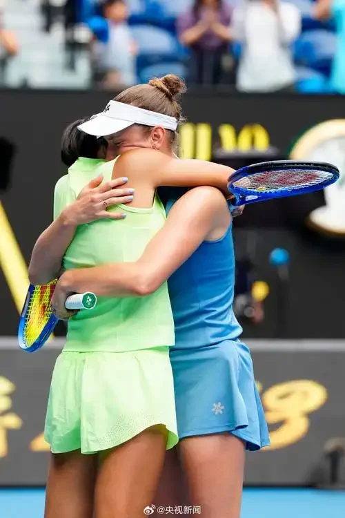 大满贯第3冠！37岁张帅澳网女双夺冠，7年后
