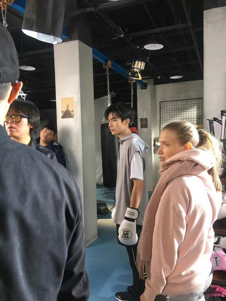 想到了以前也在拳馆拍过🥊 ​