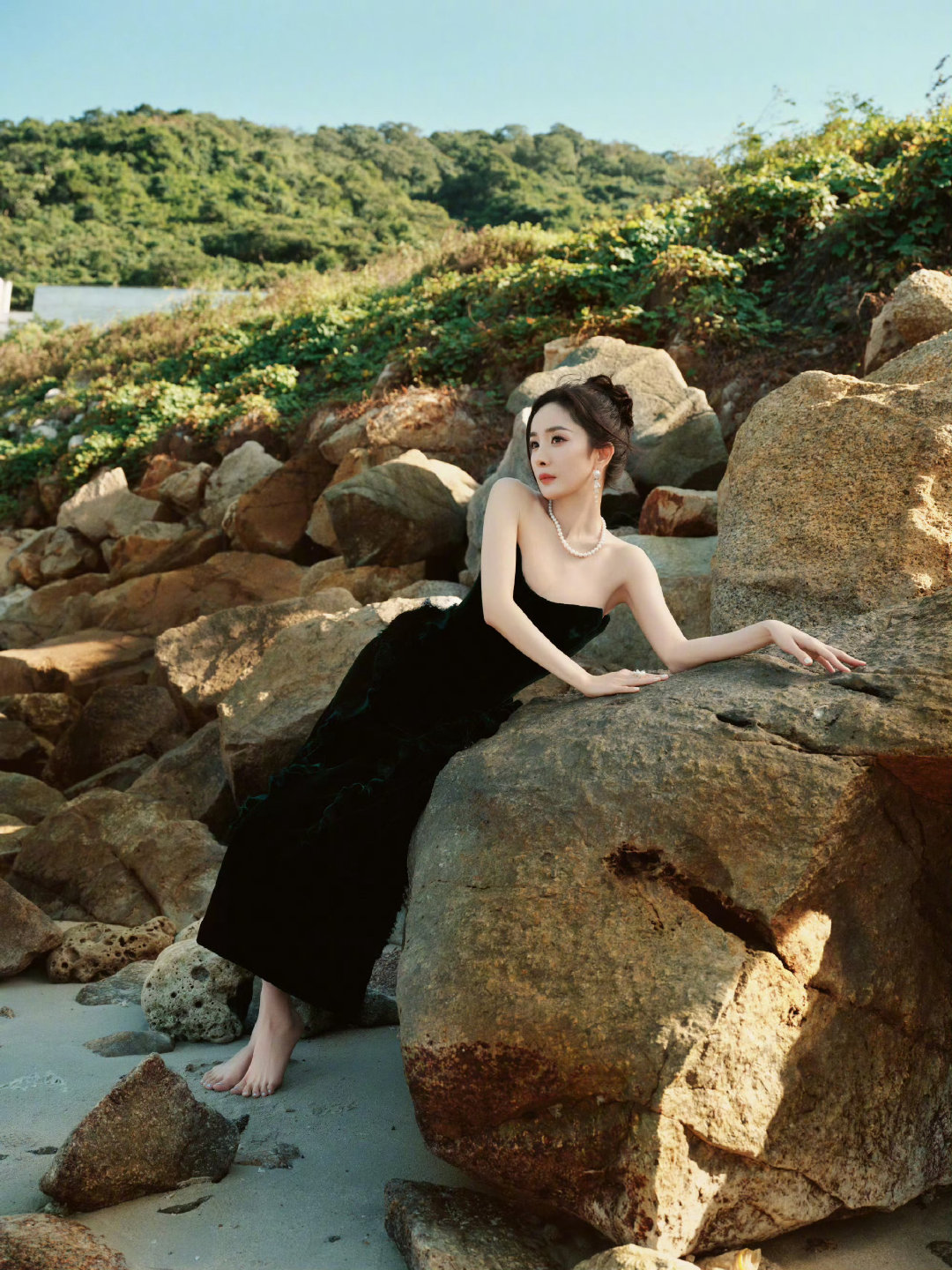 #杨幂[超话]# 不能感同身受但能做你的最佳听众 𝓒𝓪𝓷'𝓽 𝓮𝓶𝓹𝓪𝓽𝓱𝓲𝔃𝓮, 𝓫𝓾𝓽 𝓬𝓪𝓷 𝓫𝓮 𝔂𝓸𝓾𝓻 𝓫𝓮𝓼𝓽 𝓪𝓾𝓭𝓲𝓮𝓷𝓬𝓮. ​