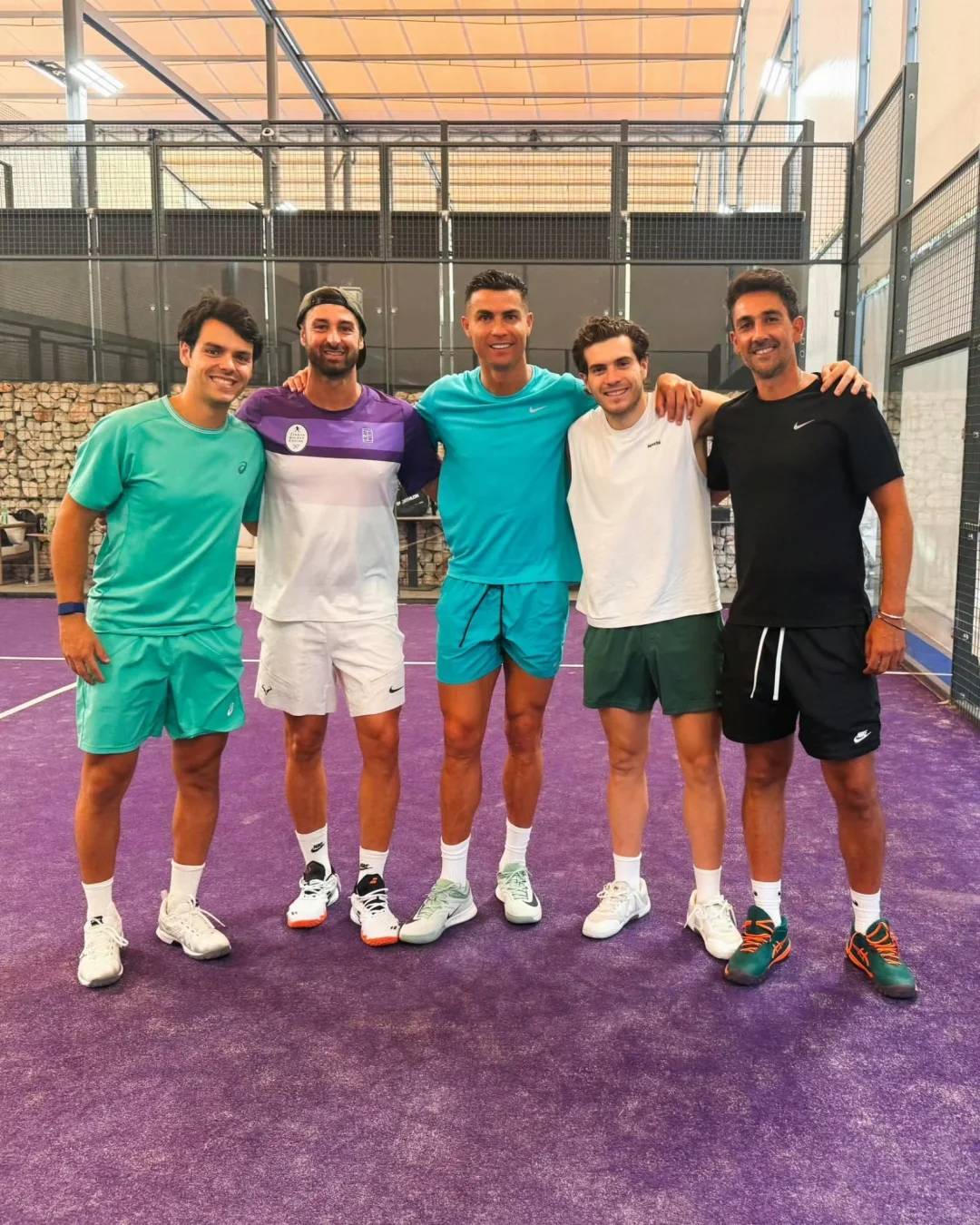 C罗在马德里打padel