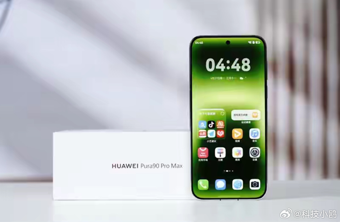 首发多项影像新技术！华为Pura 90 Pro Max实测，手机长焦迎...
