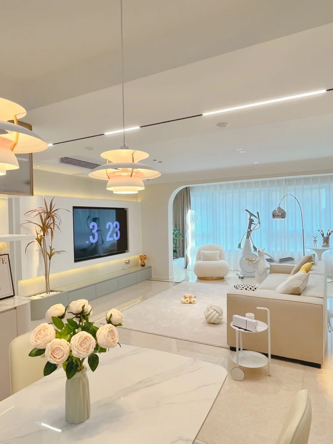 2万一平的房子，为啥要留客房，我这样不香吗！