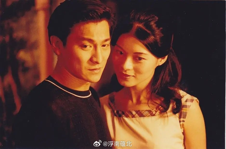 【港片】《天长地久》1993

刘德华 刘锦玲 吴家丽

#刘德华# ​