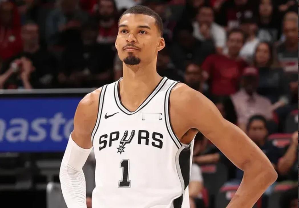狼记：如果文班被禁赛我会很震惊，以前超巨没这种先例  今日NBA季后赛...