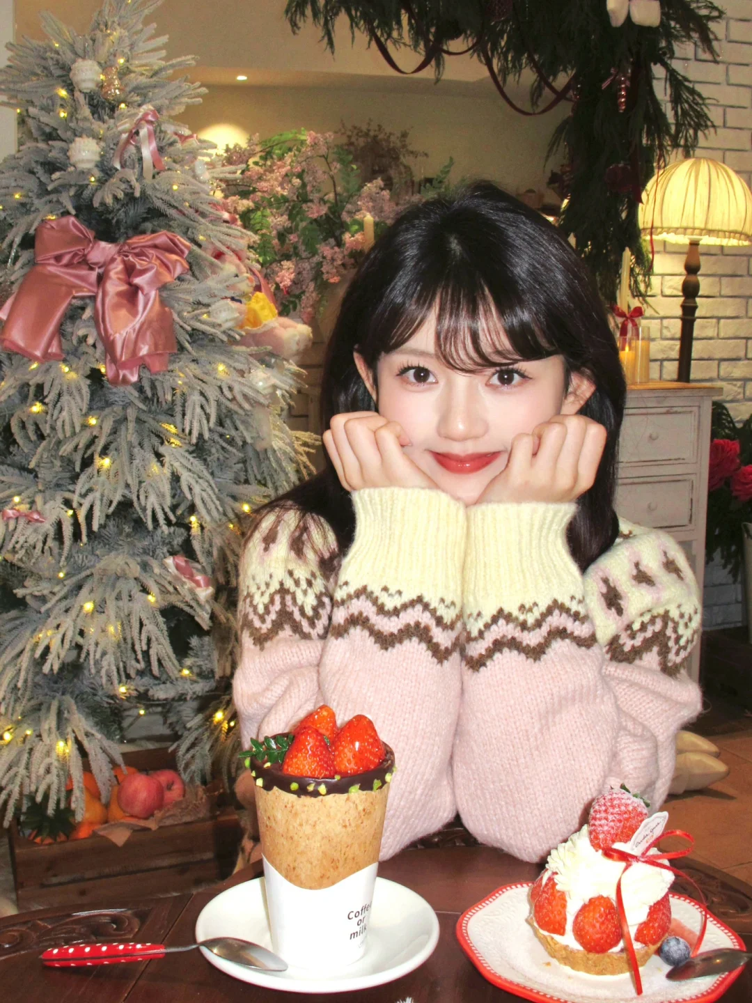 圣诞0废片攻略！拍照姿势氛围感直接拉满✨