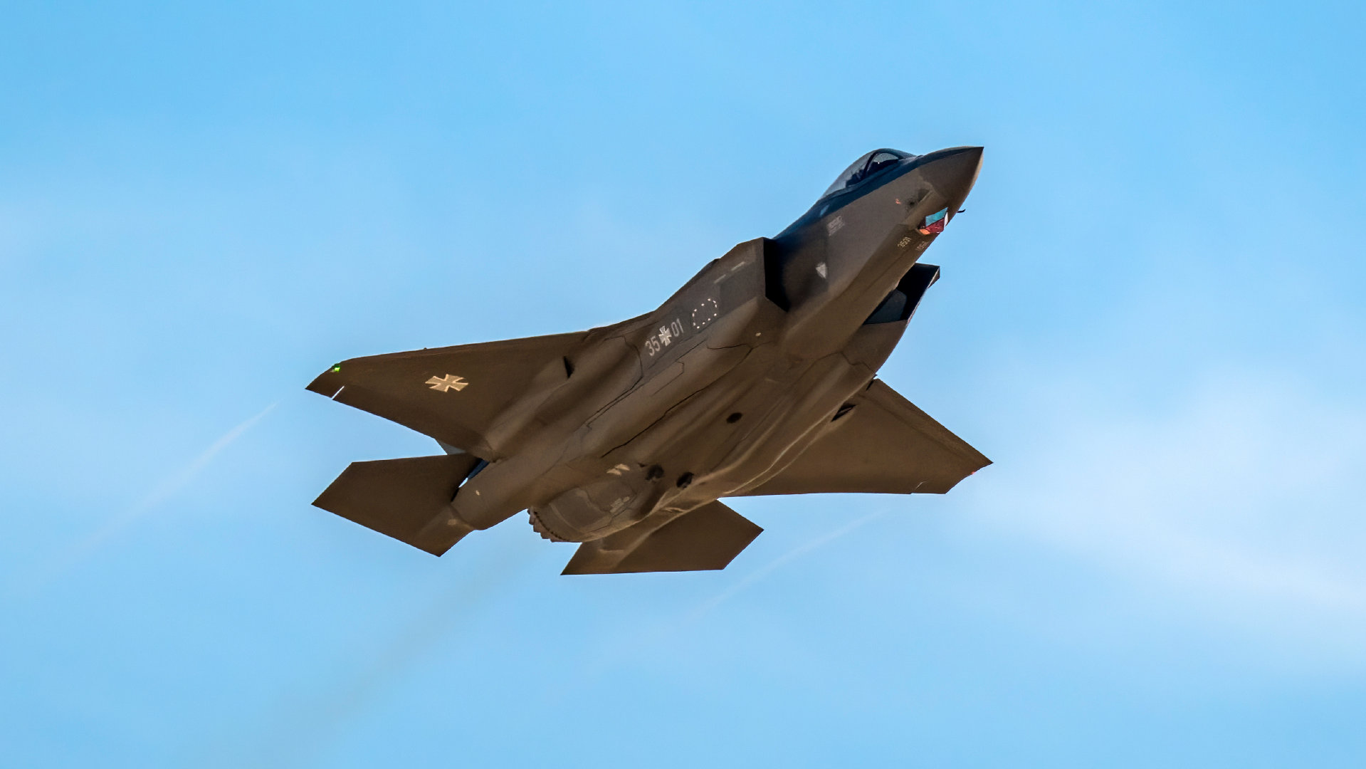 德国首架F-35 ​