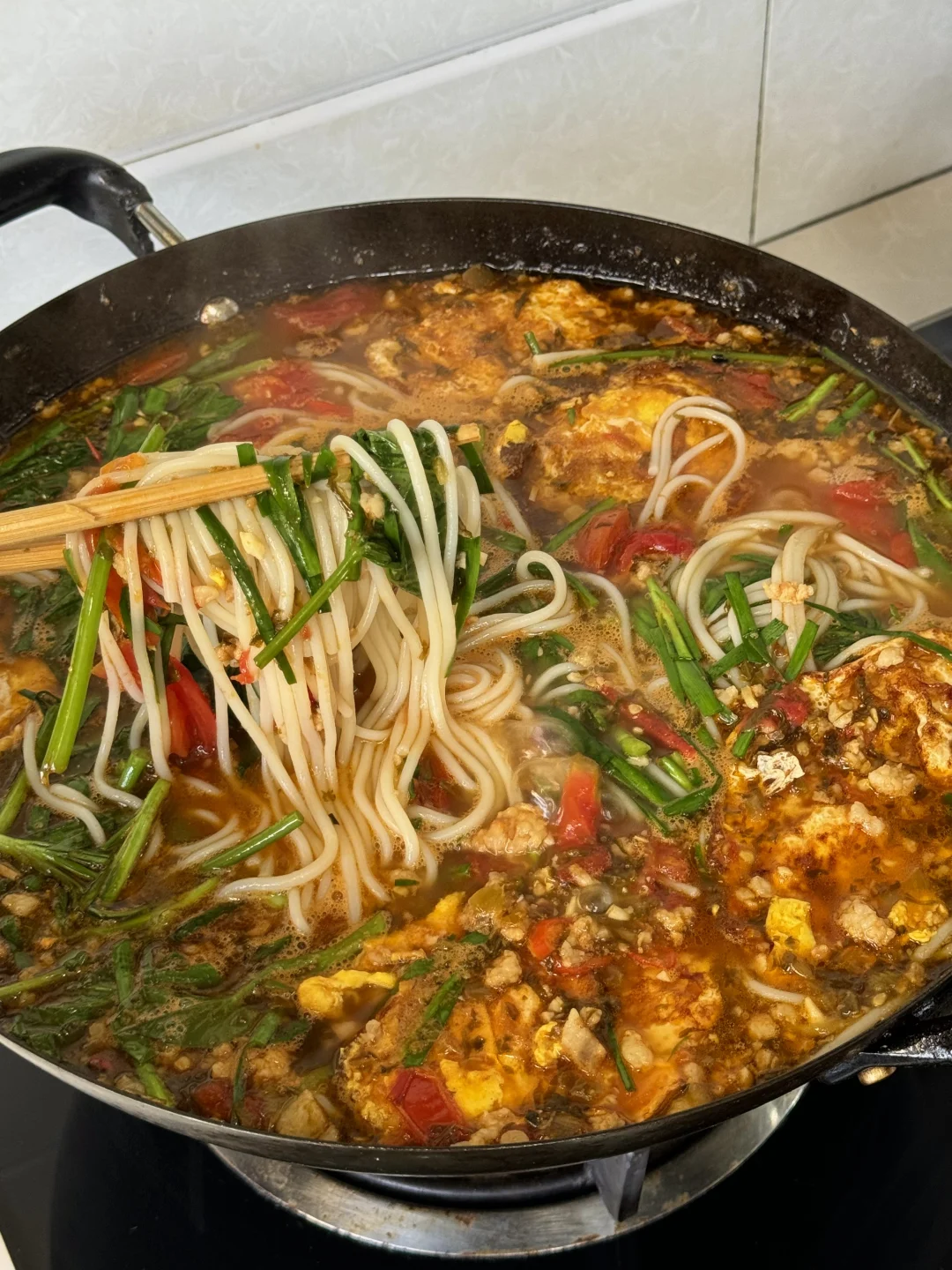 番茄雪菜肉沫米线做法超级开胃