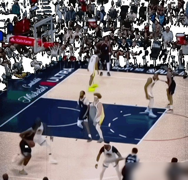 伦纳德第四节直接被防到开不了枪！格林贴了他整整12个回合，结果，0次出...