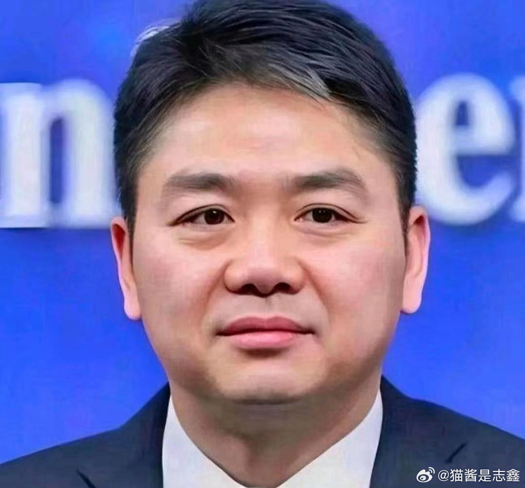 马云说：我没离过婚，老婆还是原配。马化腾说：我也没离，原配一直没换。王健林同样如此。刘强东则表示：我离过一次，但我是老婆的原配。不得不说，这些商业大佬背后，都有一个挺厉害的女人。他们事业风生水起，婚姻却相对稳当，不到万不得已，绝不轻易抛弃原配。
看完这段话，第一反应是：越是站得高 ​